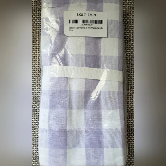 Cottoniva Lavender and White Checkered Napkins Set - Picture 5 of 6